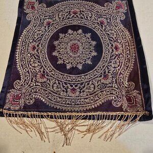 Indian Zardozi Metallic Threads Wall Hanging Small Blue, Gold, Magneta Mandala